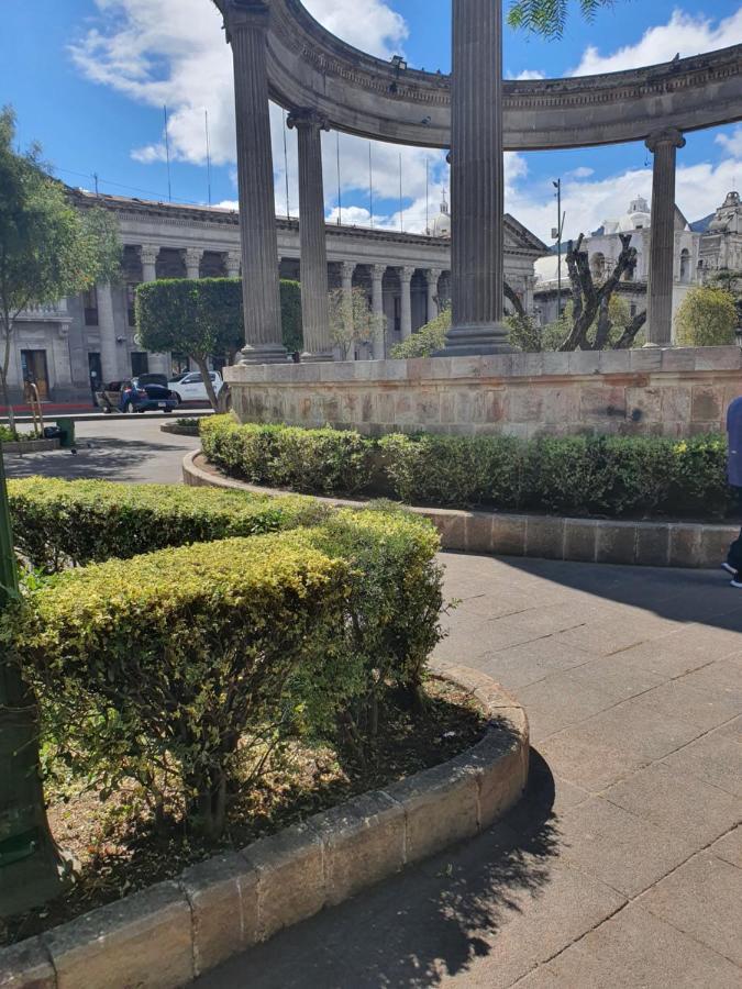 Hotel Kasa Kamelot Central Quetzaltenango Exteriör bild